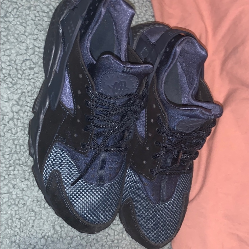 Navy Blue Huaraches